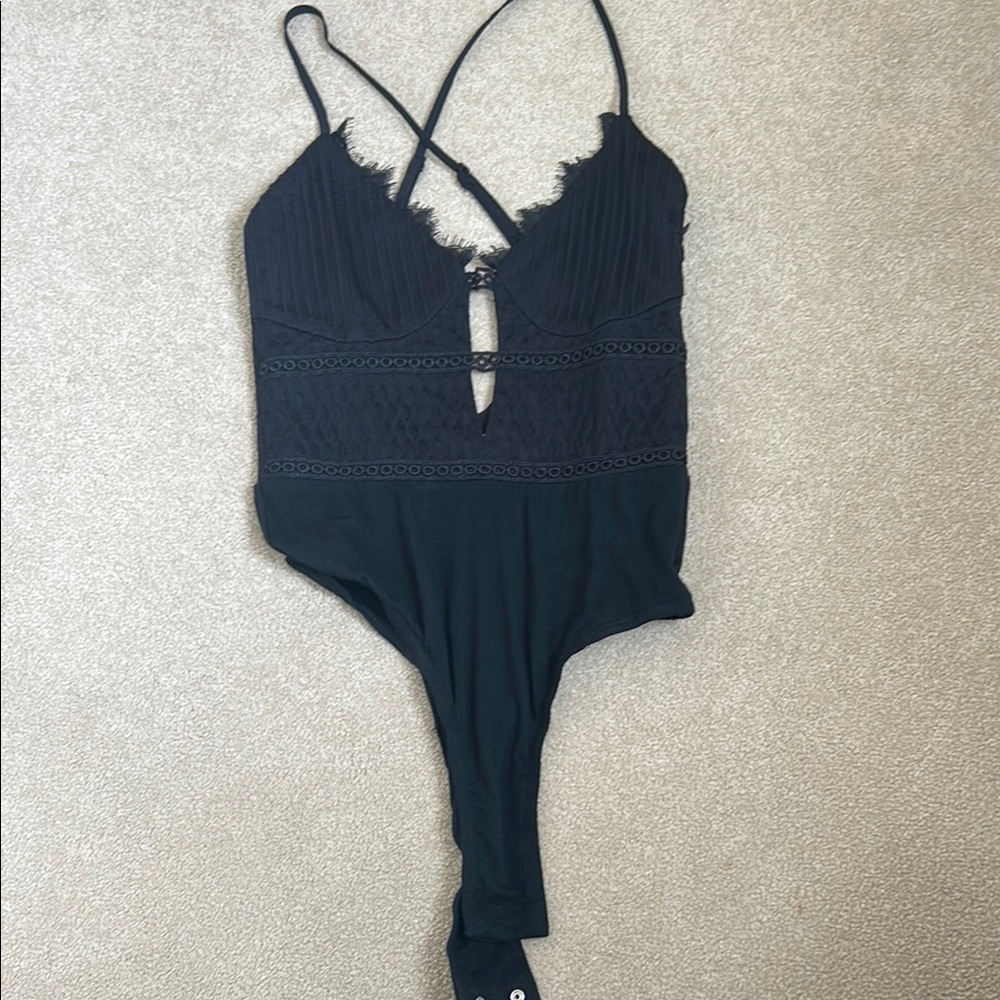 Superdown Women’s Lace Bodysuit. Size XS